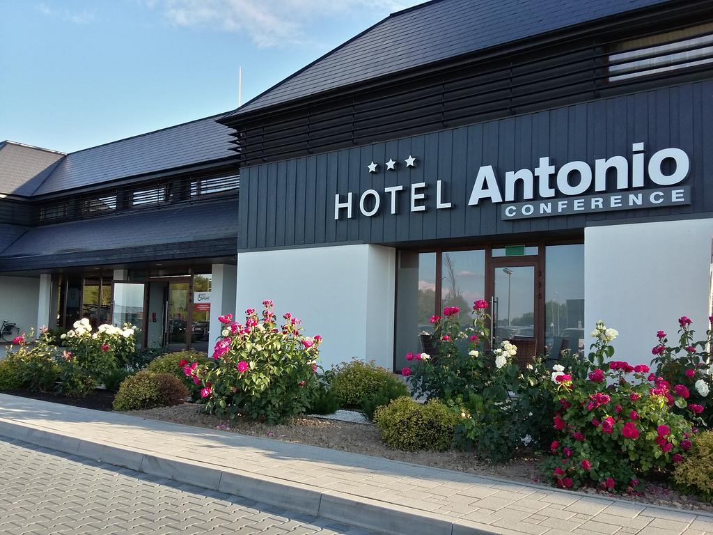 Hotel Antonio Conference ブジェク エクステリア 写真